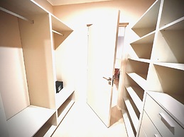 Luxury Apartments in Deco Recoleta by Apartments Bariloche