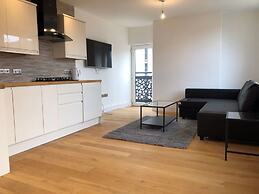 Hull Spacious Apartment 7