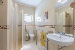 Bambus House Holidays Rental