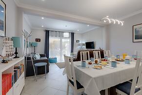 Bambus House Holidays Rental