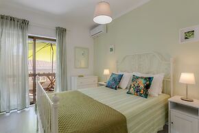 Bambus House Holidays Rental