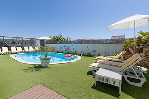 Bambus House Holidays Rental