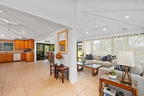 International Colony Club 37