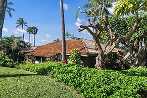 International Colony Club 37