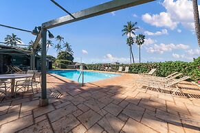 International Colony Club 37