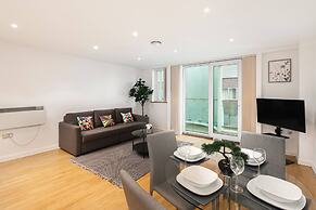 Skyvillion - Spacious 2bed W Balcony In Barnet