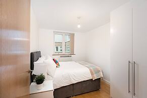Skyvillion - Spacious 2bed W Balcony In Barnet
