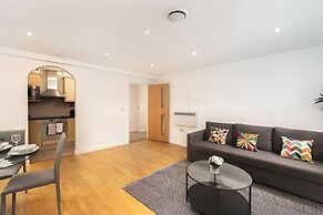 Skyvillion - Spacious 2bed W Balcony In Barnet