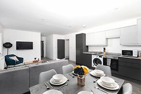 Skyvillion Vineyard Court, Enfield, 2 Bed, With Garden