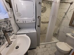 A Private City, Cabin-feel Studio for 1 Person