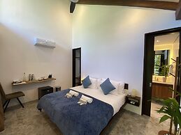Amila Dive Beach Resort