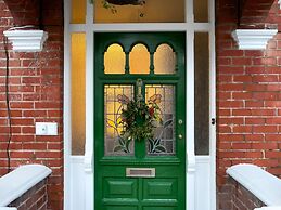 Simply Hove By My Getaways