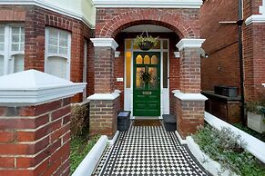 Simply Hove By My Getaways