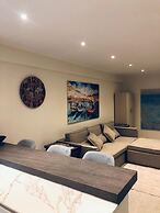 Searenity in Glifada