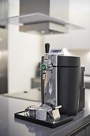 Vari Views in Vari With 3 Bedrooms and 3 Bathrooms