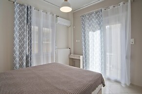 Piraeus Wave in Piraeus