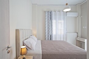 Piraeus Wave in Piraeus