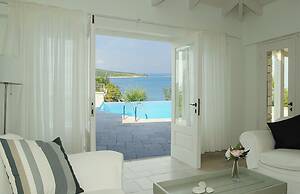 The Artist s House in Paxi