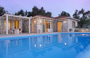 The Artist s House in Paxi