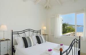 The Artist s House in Paxi