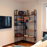 Homethic Piramide in Rome