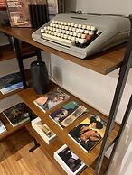 Homethic Piramide in Rome