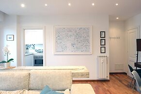 Homethic Piramide in Rome