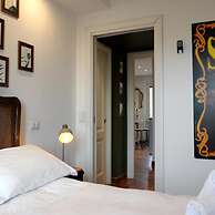 Homethic Piramide in Rome