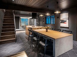 Hotori Machiya House