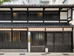 Hotori Machiya House