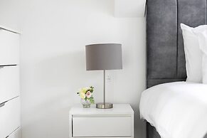 Skyvillion -vineyard Court- Enfield 1bed With Balcony