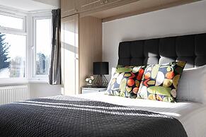 Skyvillion - Enfield 4bed House W Garden & Parking