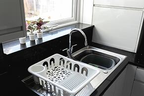 Skyvillion - Enfield 4bed House W Garden & Parking