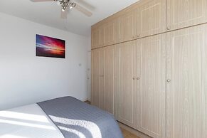 Skyvillion - Enfield 4bed House W Garden & Parking