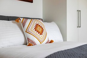 Skyvillion - Huge 4bed Apartment Wbalcony - Parking