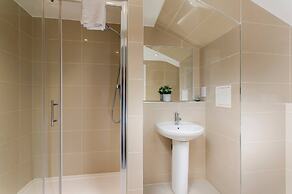 Skyvillion - Huge 4bed Apartment Wbalcony - Parking