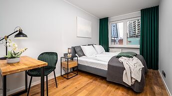 Złota Apartments City Centre by Sun & Snow