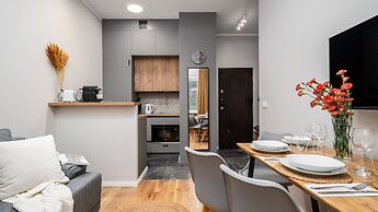 Złota Apartments City Centre by Sun & Snow