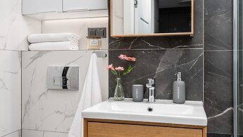 Złota Apartments City Centre by Sun & Snow