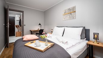 Złota Apartments City Centre by Sun & Snow