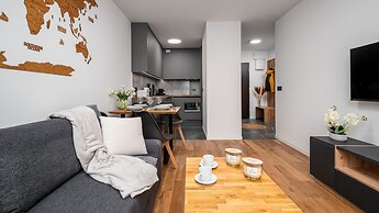 Złota Apartments City Centre by Sun & Snow