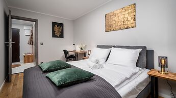 Złota Apartments City Centre by Sun & Snow