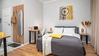 Złota Apartments City Centre by Sun & Snow