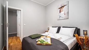 Złota Apartments City Centre by Sun & Snow