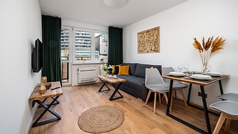 Złota Apartments City Centre by Sun & Snow