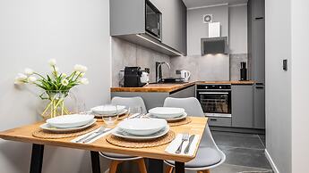 Złota Apartments City Centre by Sun & Snow