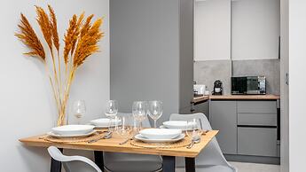 Złota Apartments City Centre by Sun & Snow