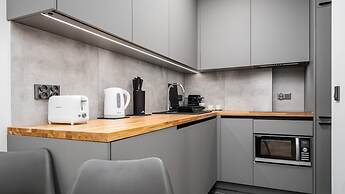 Złota Apartments City Centre by Sun & Snow