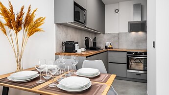 Złota Apartments City Centre by Sun & Snow