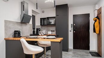 Złota Apartments City Centre by Sun & Snow